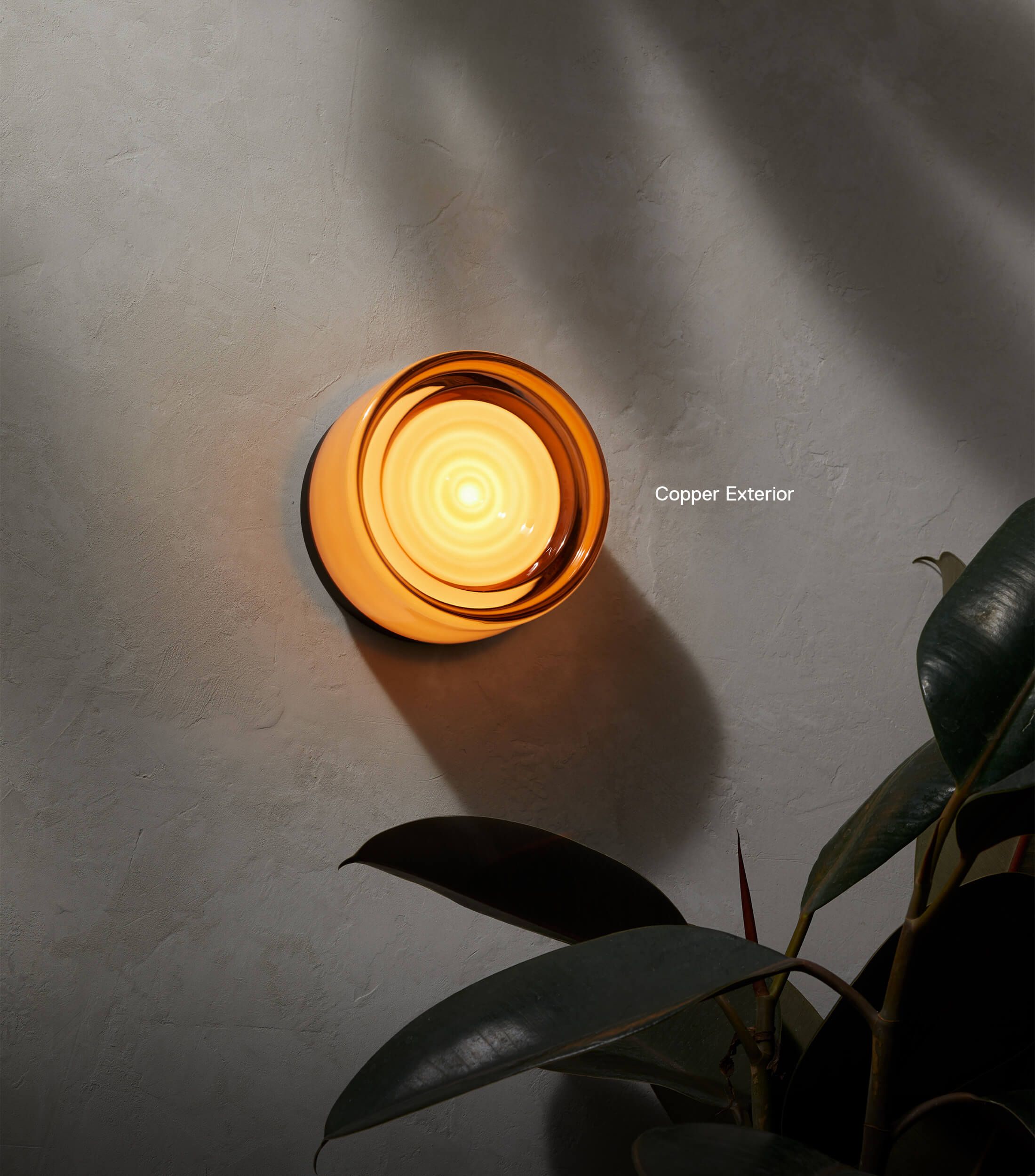 Liora Ripple IP65 Tempered Glass Wall Sconce Outdoor Light