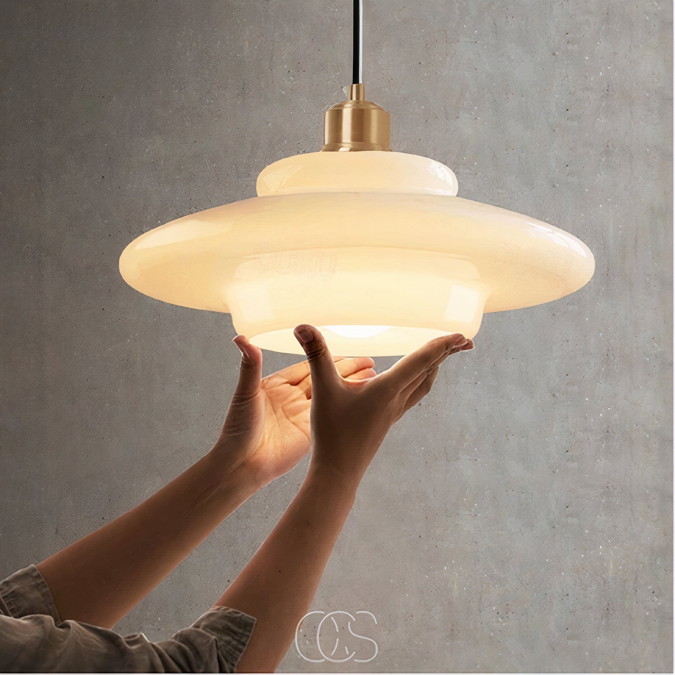 Dirron - Perle pendant lamp - Brass & Glass