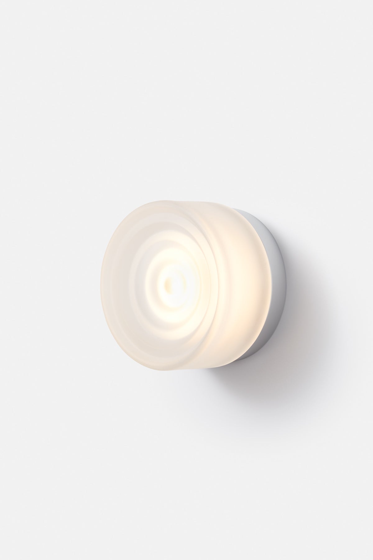 Liora Ripple IP65 Tempered Glass Wall Sconce Outdoor Light