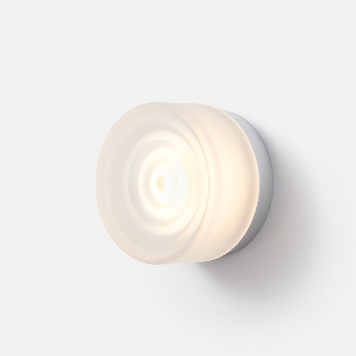 Liora Ripple IP65 Tempered Glass Wall Sconce Outdoor Light