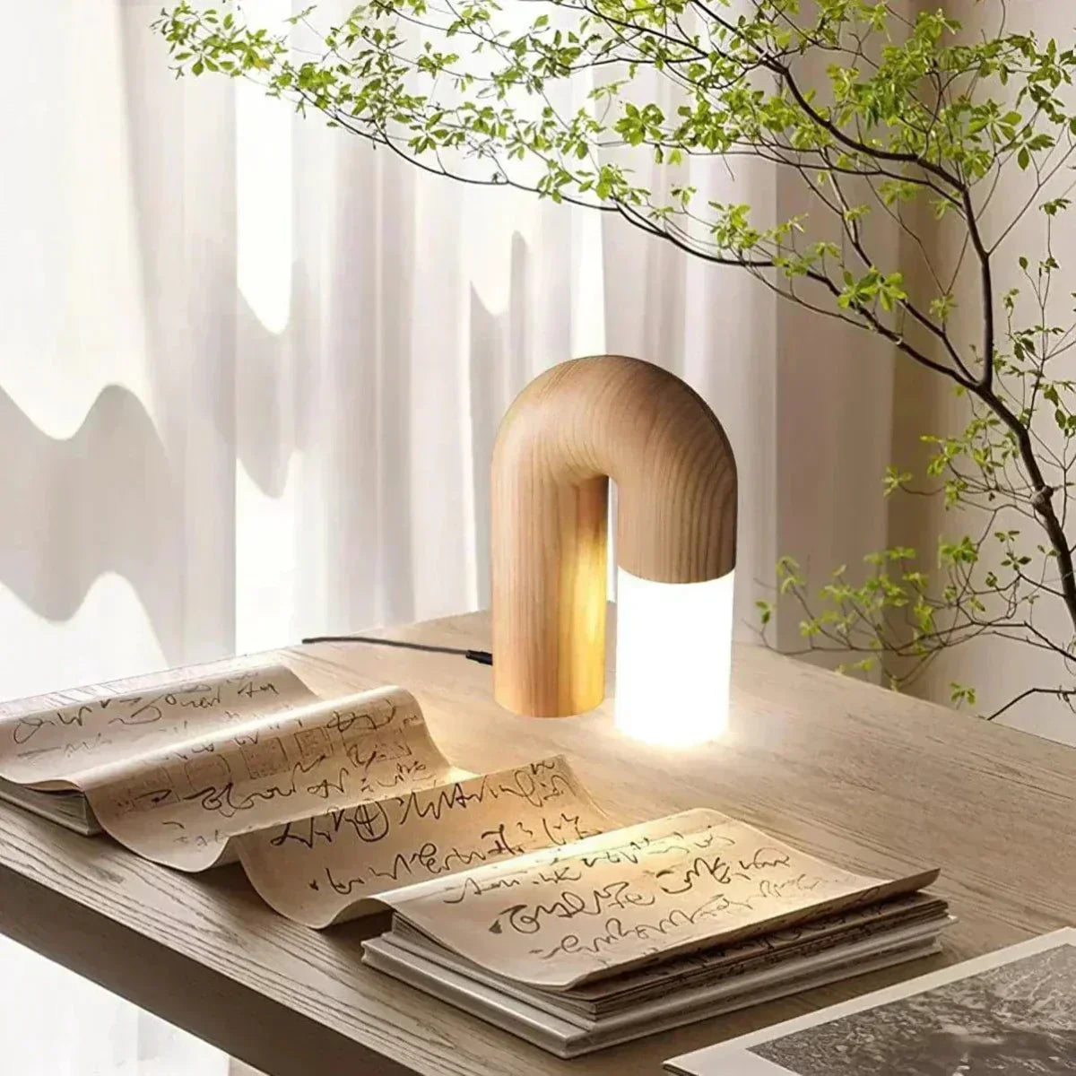 Aurela Curved Table Lamp For Living Room And Bedroom